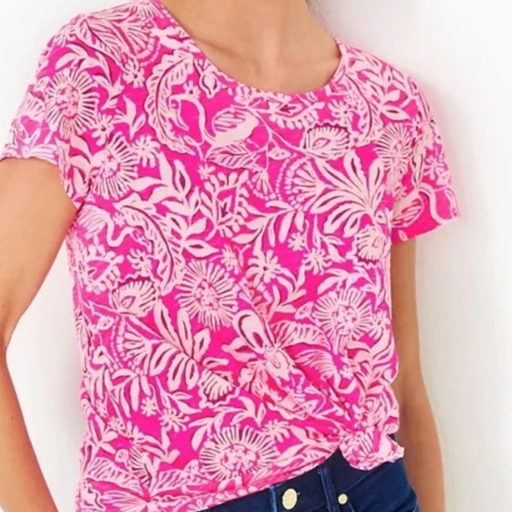 Lilly Pulitzer Pink and White Floral Tee
